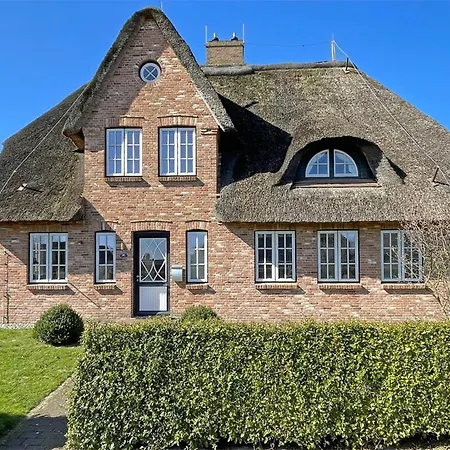 Holiday home Haus Carla Marie Utersum